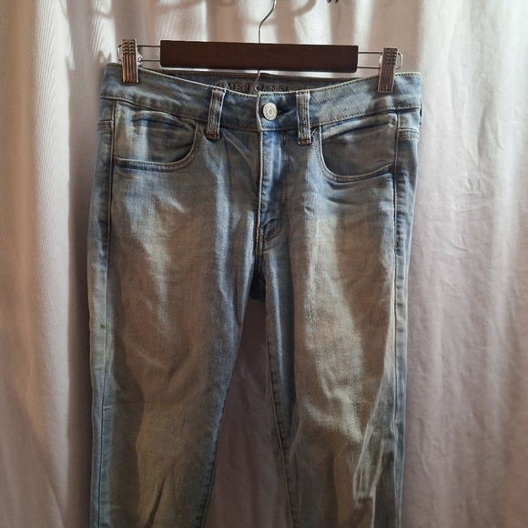 American Eagle light wash jeggings super stretch size 6 - Picture 2 of 5